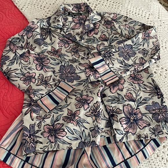 Sam Edelman PJ Set - Picture 7 of 11